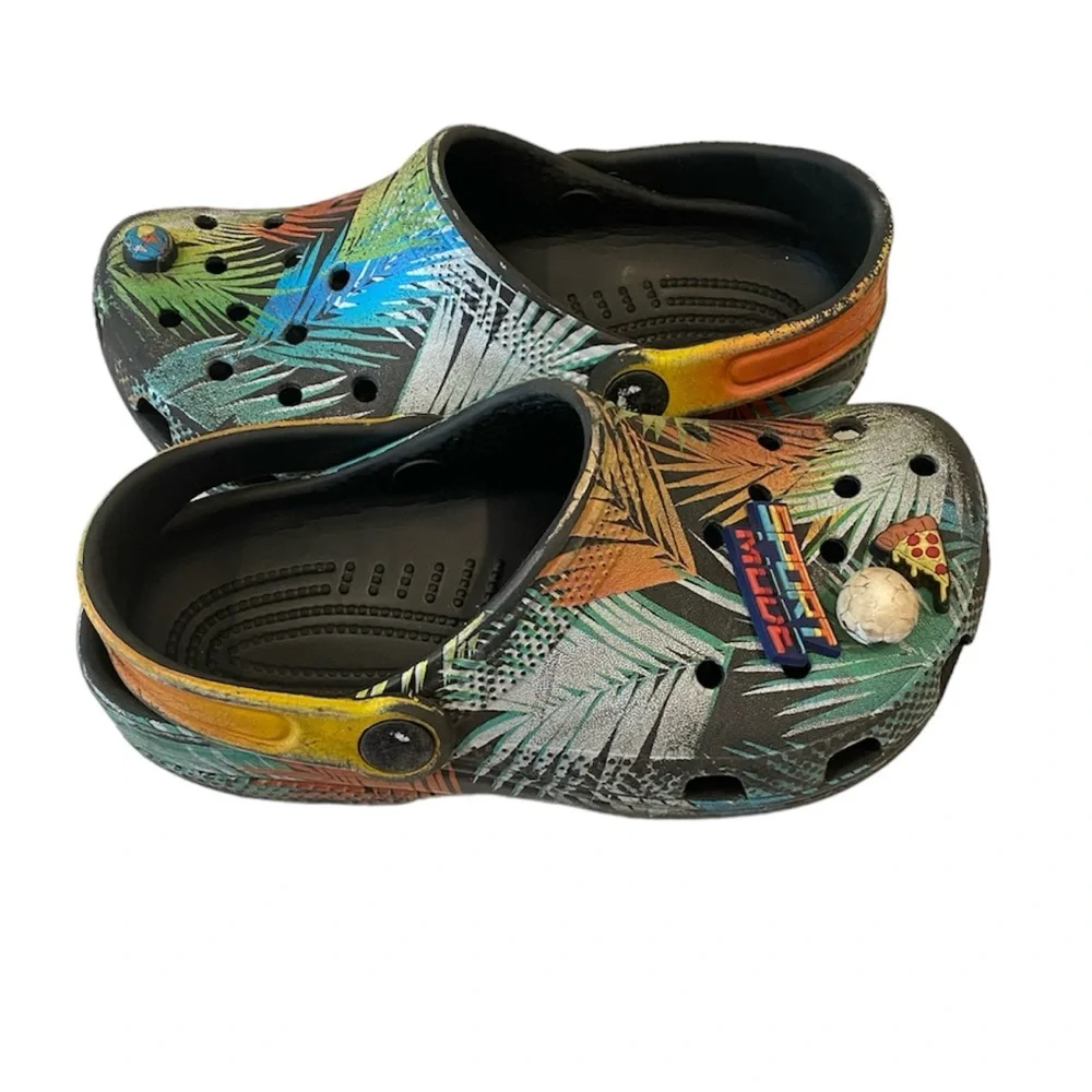 Crocs Multicolored Palm Tropical Print Slip On Slides Water Shoes Sandals 1